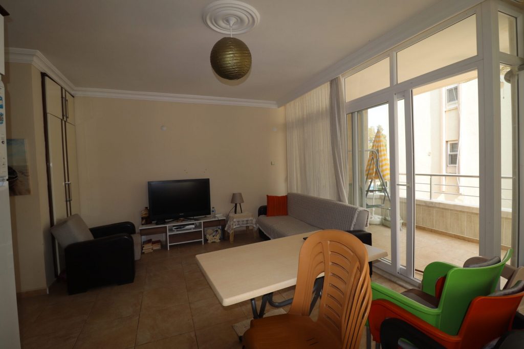 Mersin Erdemli Limonlu Denize Sıfır Satılık 2+1 Eşyalı Daire