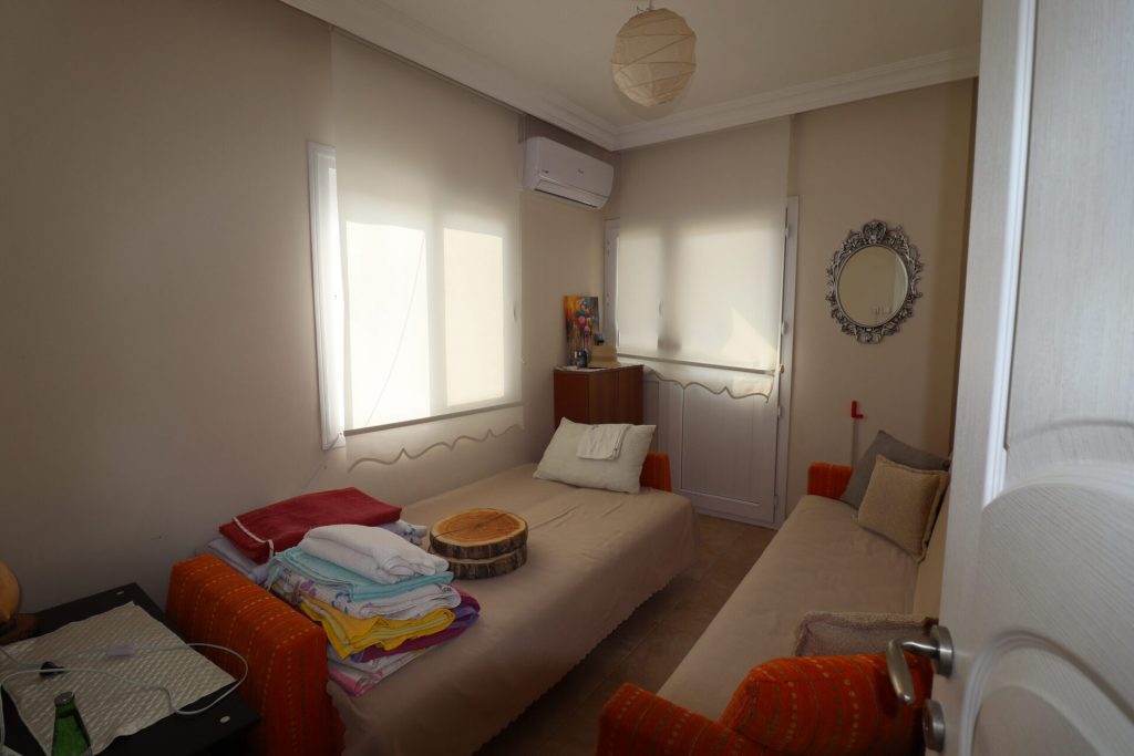 Mersin Erdemli Limonlu Denize Sıfır Satılık 2+1 Eşyalı Daire