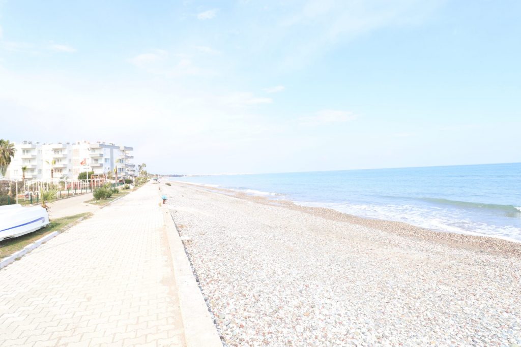 Mersin Erdemli Limonlu Denize Sıfır Satılık 2+1 Eşyalı Daire