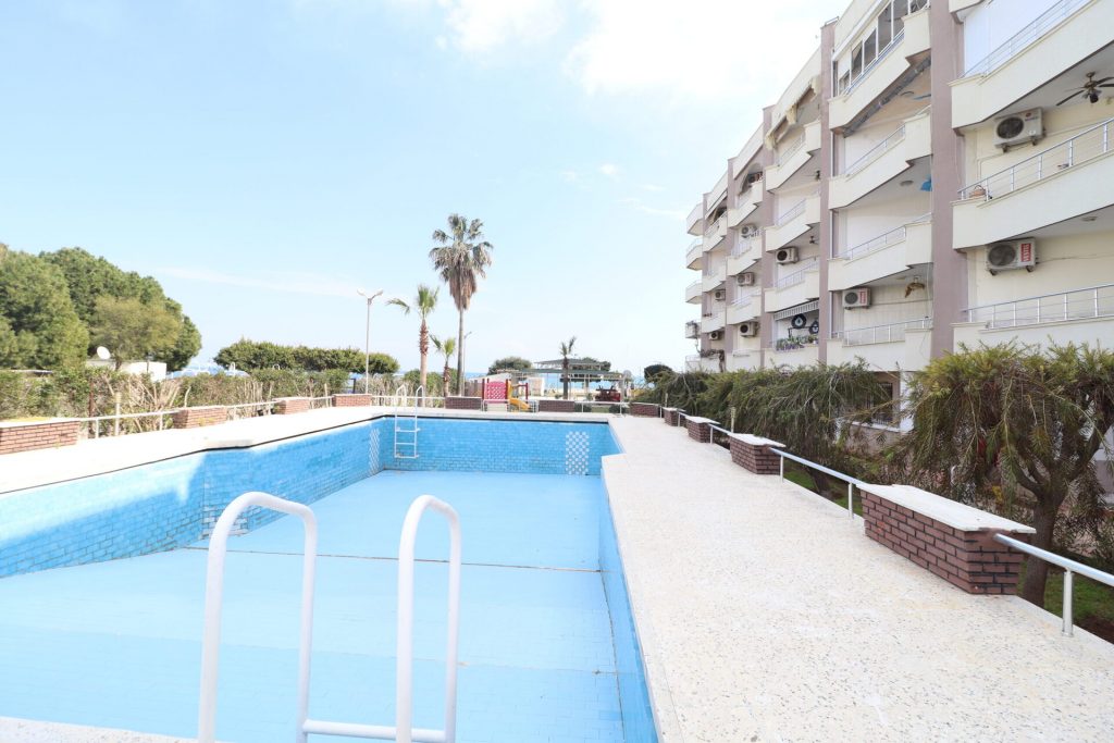 Mersin Erdemli Limonlu Denize Sıfır Satılık 2+1 Eşyalı Daire