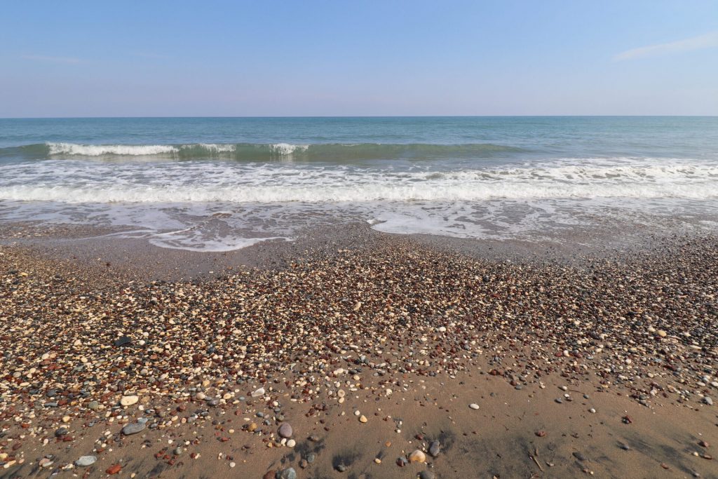 Mersin Erdemli Limonlu Denize Sıfır Satılık 2+1 Eşyalı Daire