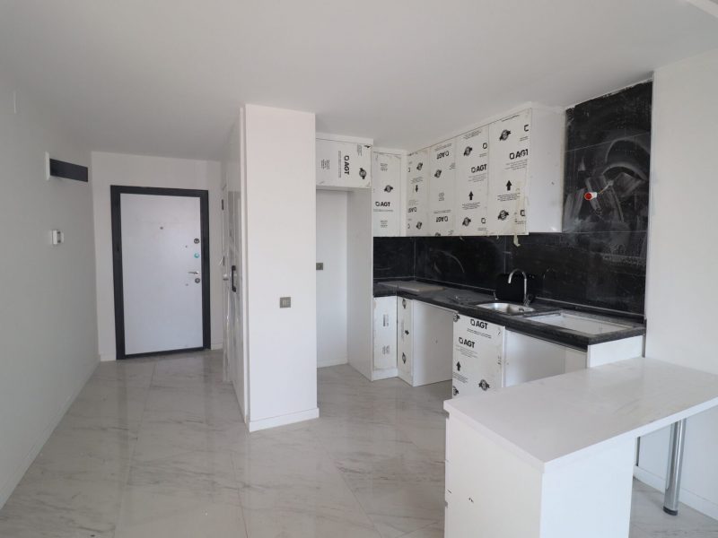 Mersin Erdemli Merkez 2+1 Satılık Sıfır Geniş Daire