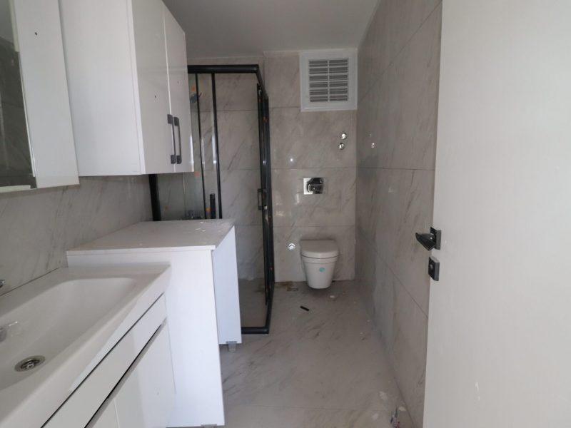 Mersin Erdemli Merkez 2+1 Satılık Sıfır Geniş Daire