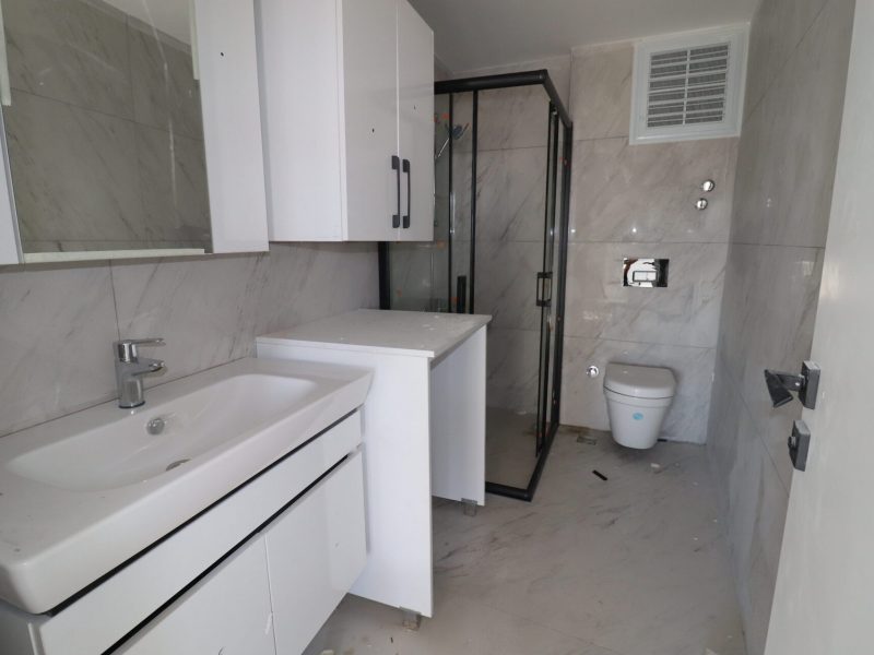 Mersin Erdemli Merkez 2+1 Satılık Sıfır Geniş Daire