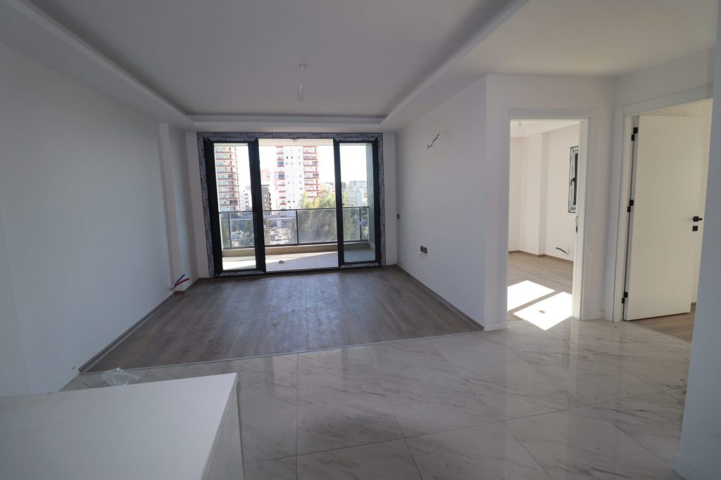 Mersin Erdemli Merkez 2+1 Satılık Sıfır Geniş Daire