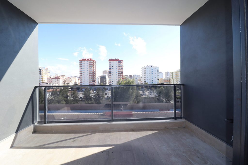 Mersin Erdemli Merkez 2+1 Satılık Sıfır Geniş Daire