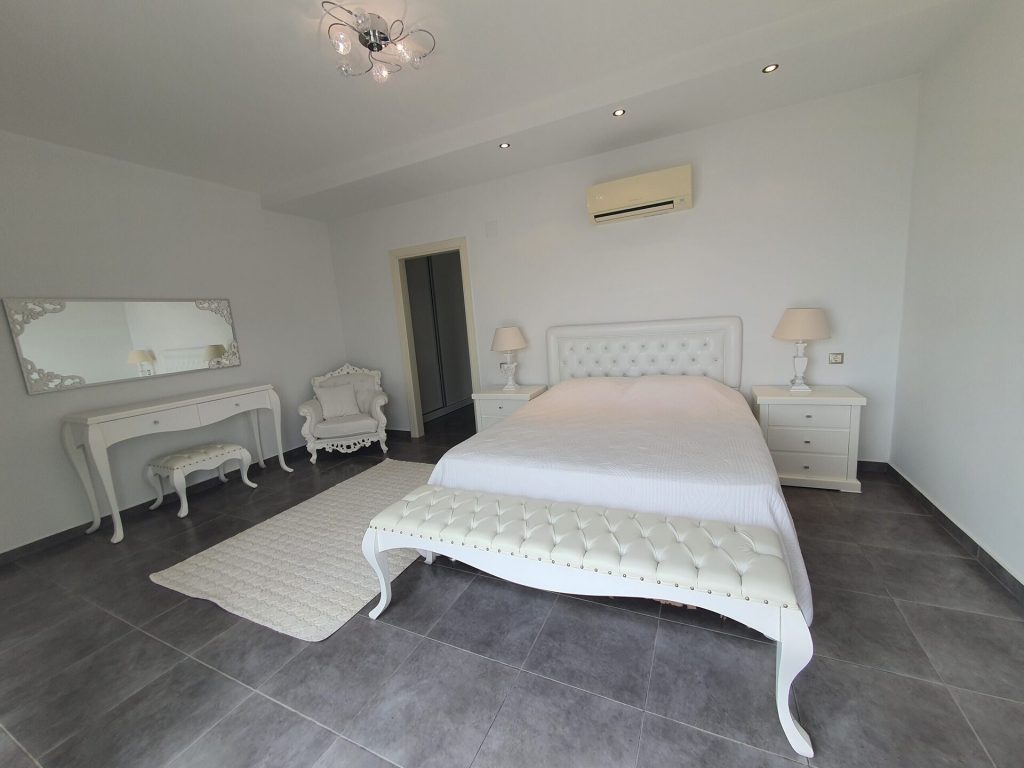 Mersin Silifke Narlıkuyu Osiris Villaları Satılık 4+1 Villa