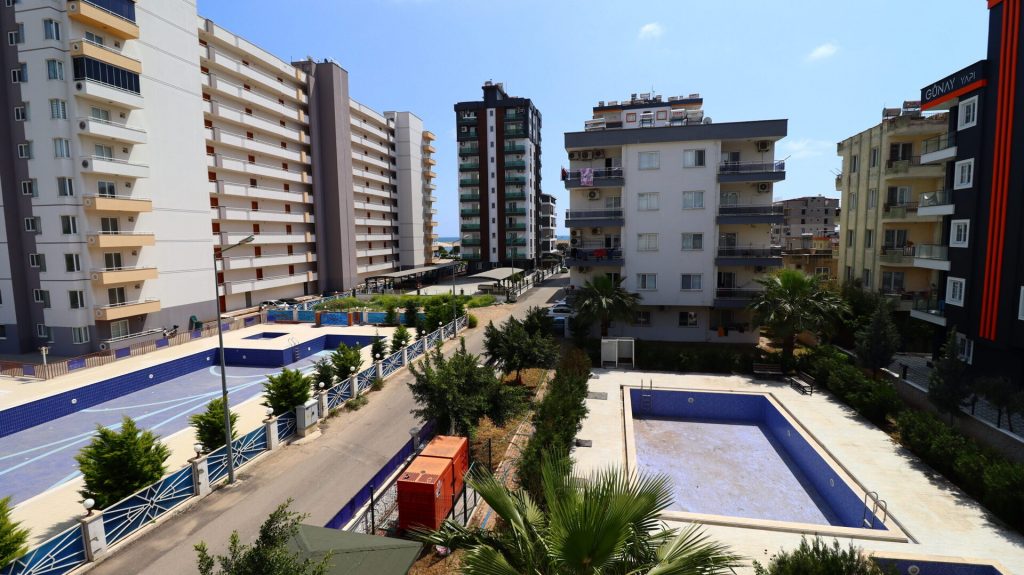 Mersin Erdemli Alata Palmiye Sitesi Havuzlu Satılık 2+1 Daire 