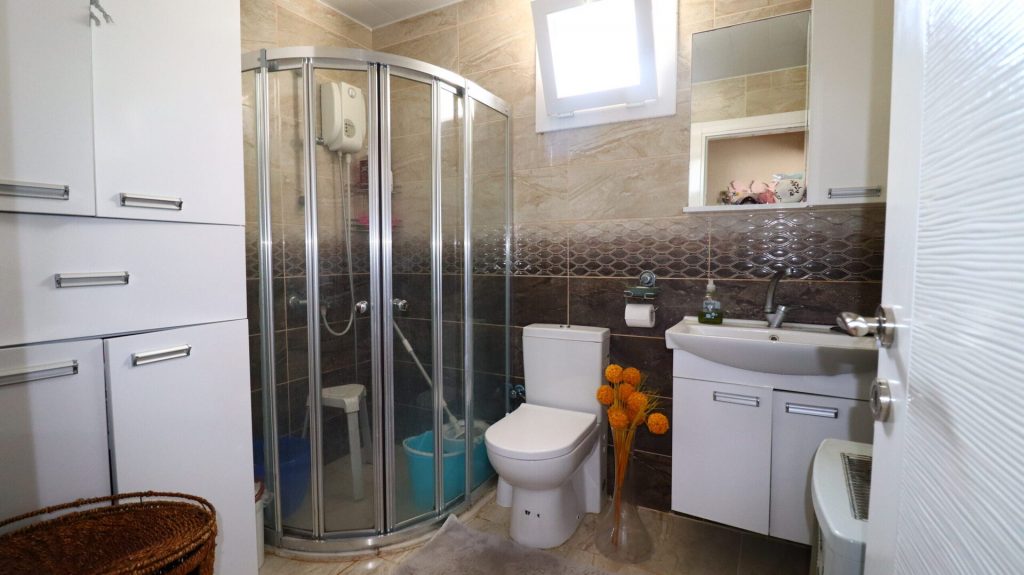 Mersin Erdemli Alata Palmiye Sitesi Havuzlu Satılık 2+1 Daire 