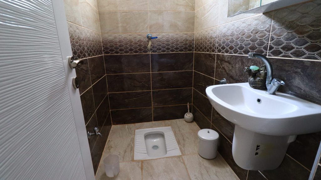 Mersin Erdemli Alata Palmiye Sitesi Havuzlu Satılık 2+1 Daire 