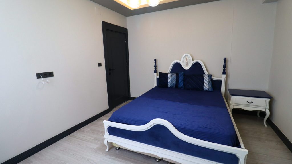 Mersin Erdemli Tömük Sembol Sitesi Eşyalı Satılık 2+1 Lüks Daire
