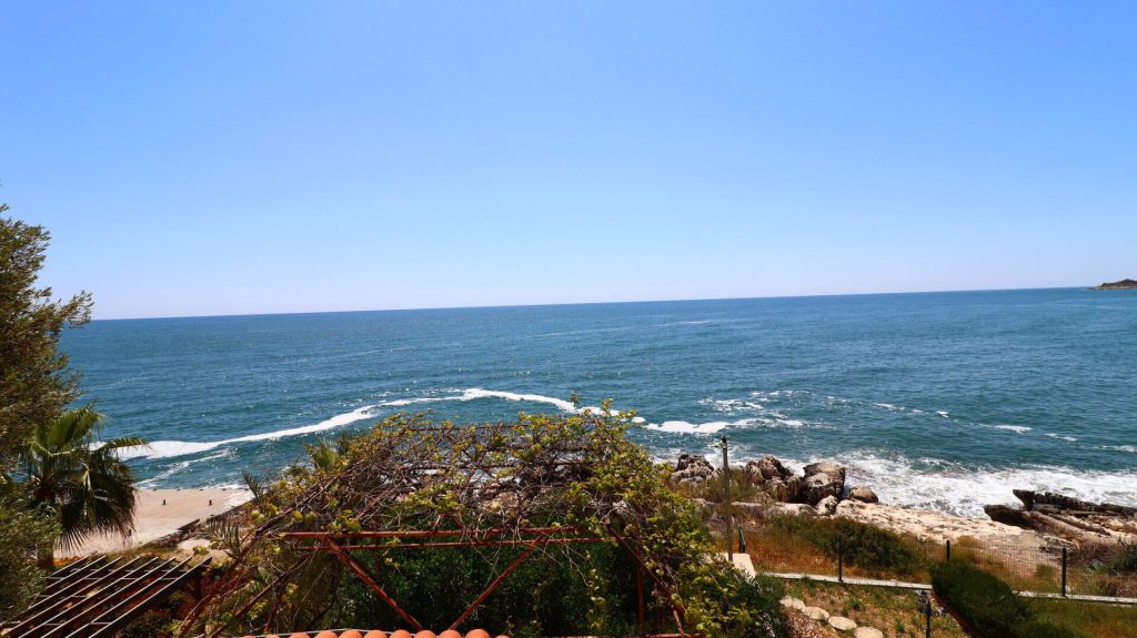 Mersin Erdemli Ayaş 5+1 Denize Sıfır Fourlex Villa