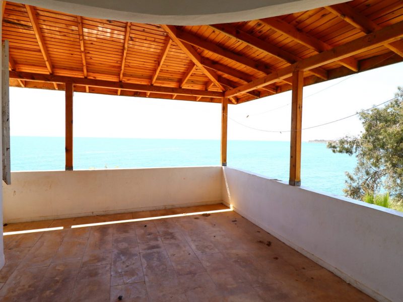Mersin Erdemli Ayaş 5+1 Denize Sıfır Fourlex Villa