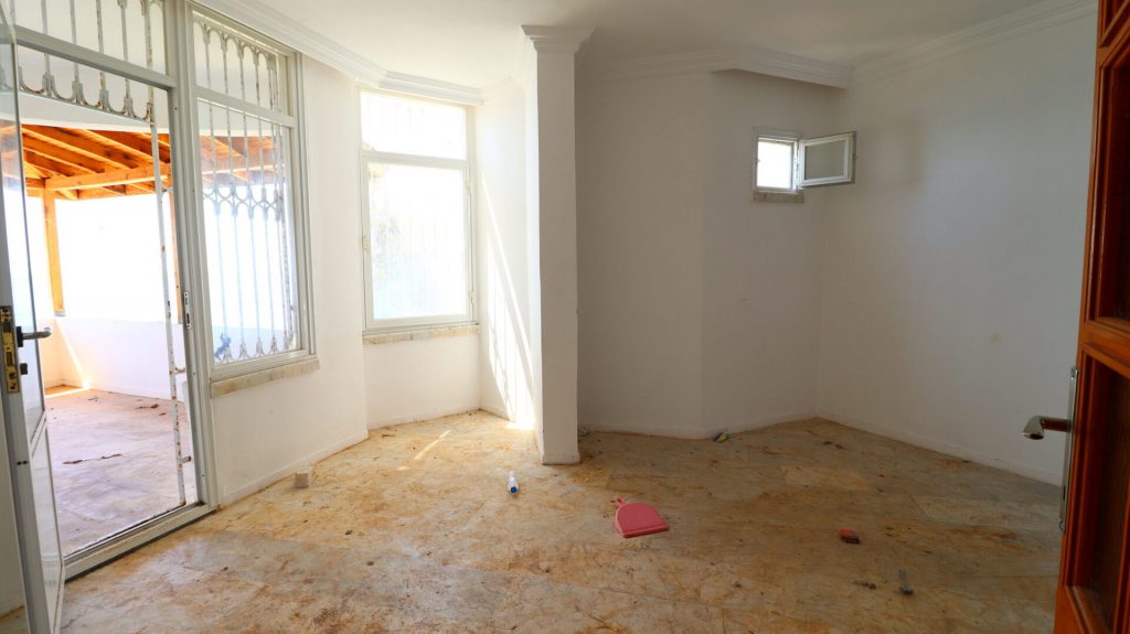 Mersin Erdemli Ayaş 5+1 Denize Sıfır Fourlex Villa