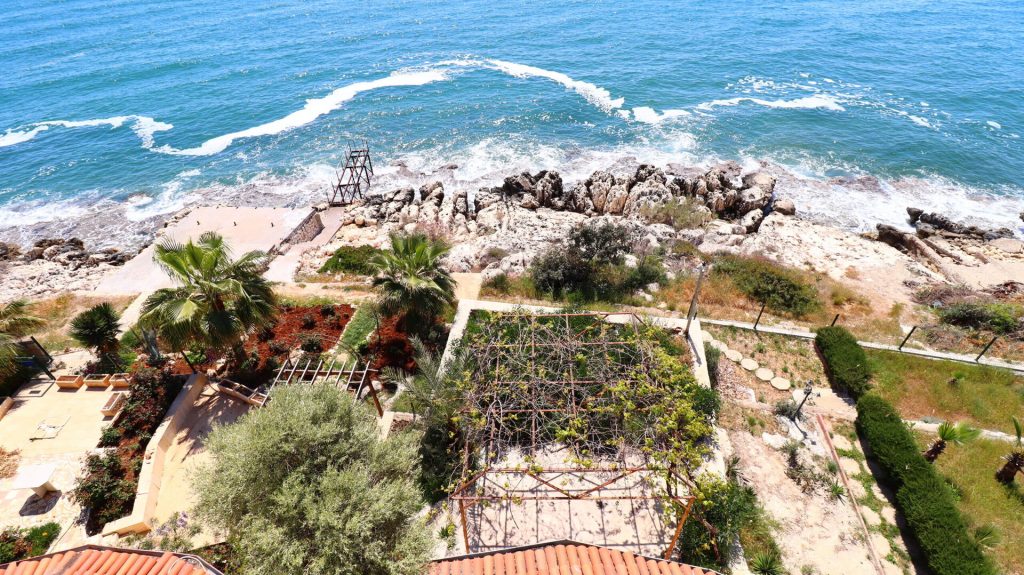 Mersin Erdemli Ayaş 5+1 Denize Sıfır Fourlex Villa