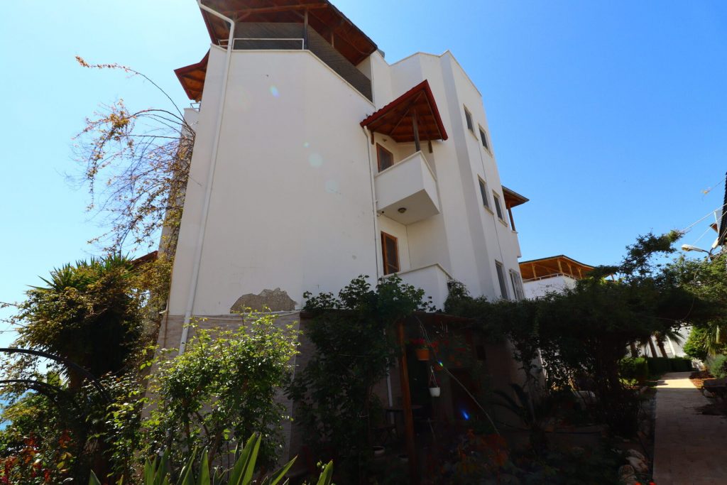 Mersin Erdemli Ayaş 5+1 Denize Sıfır Fourlex Villa