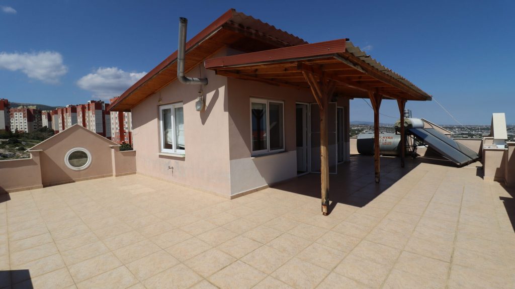Mersin Erdemli Alacaören Villaları 6+1 Satılık Bağımsız Lüks Villa
