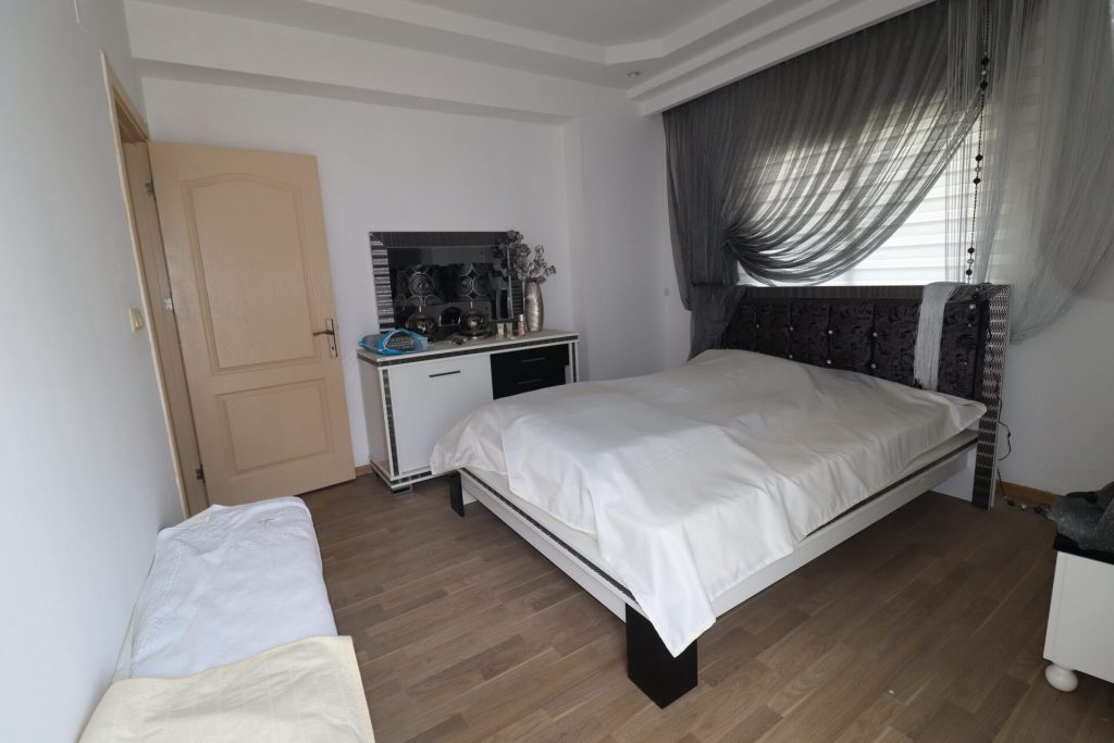 Mersin Erdemli Alata Marin Gündeşli Plaza Satılık Deniz Manzaralı Daire