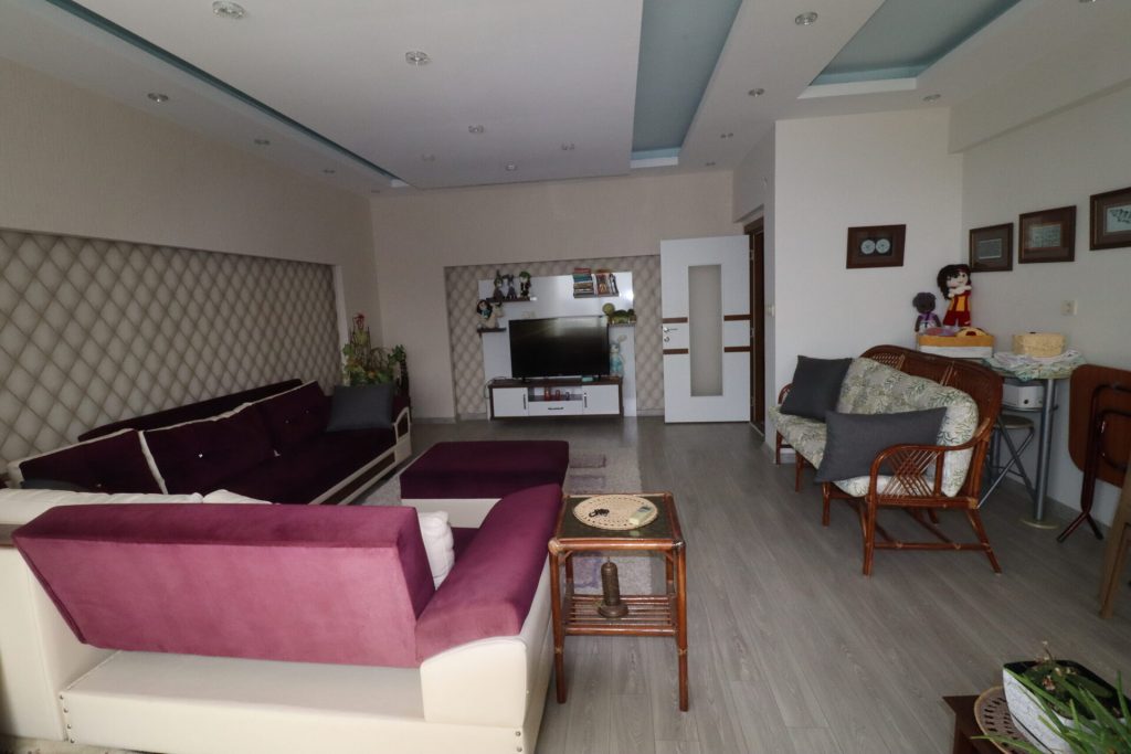 Mersin Erdemli Arpaçbahşiş Gümüştur 1 Sitesi Eşyalı Satılık 3+1 Lüks Daire