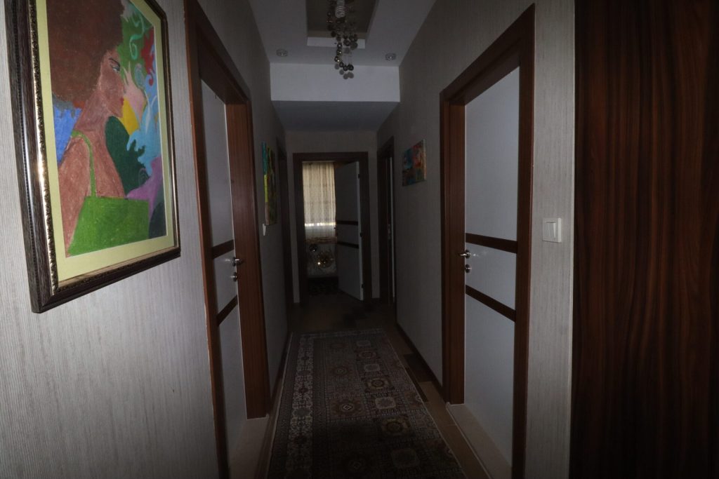 Mersin Erdemli Arpaçbahşiş Gümüştur 1 Sitesi Eşyalı Satılık 3+1 Lüks Daire