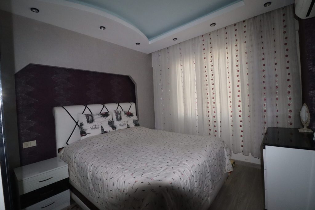 Mersin Erdemli Arpaçbahşiş Gümüştur 1 Sitesi Eşyalı Satılık 3+1 Lüks Daire