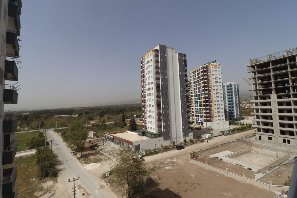 Mersin Erdemli Arpaçbahşiş Gümüştur 1 Sitesi Eşyalı Satılık 3+1 Lüks Daire
