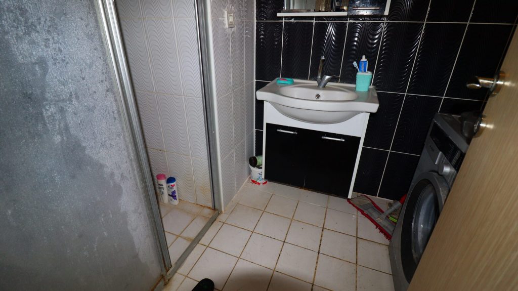 Mersin Erdemli Tömük Assa Sitesi Eşyalı Acil Satılık 2+1 Bakımlı Daire