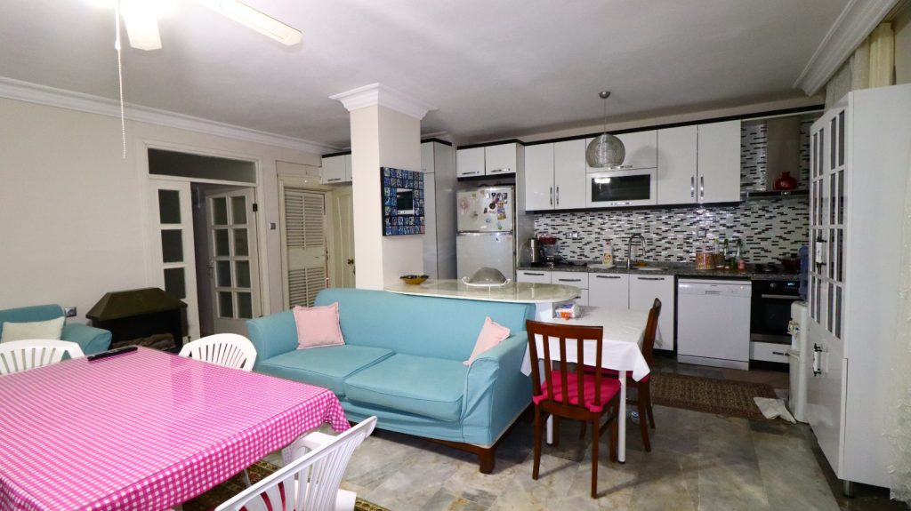 Mersin Erdemli Çeşmeli Altunören 1 Satılık 2+1 Bahçe Katı Daire 