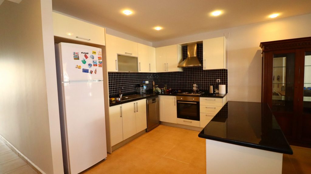 Mersin Erdemli Kargıpınarı Queenaba Tatil Sitesi Eşyalı Kiralık Daire