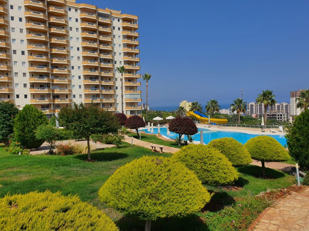 Mersin Erdemli Ayaş Larissa Sitesi Eşyalı Satılık Deniz Manzaralı  3+1 Daire