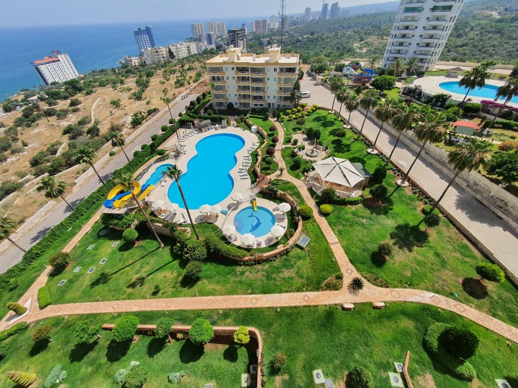 Mersin Erdemli Ayaş Larissa Sitesi Eşyalı Satılık Deniz Manzaralı  3+1 Daire