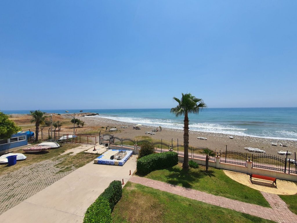Mersin Erdemli Kargıpınarı Queenaba Sitesi Denize Sıfır Satılık Kafa Daire