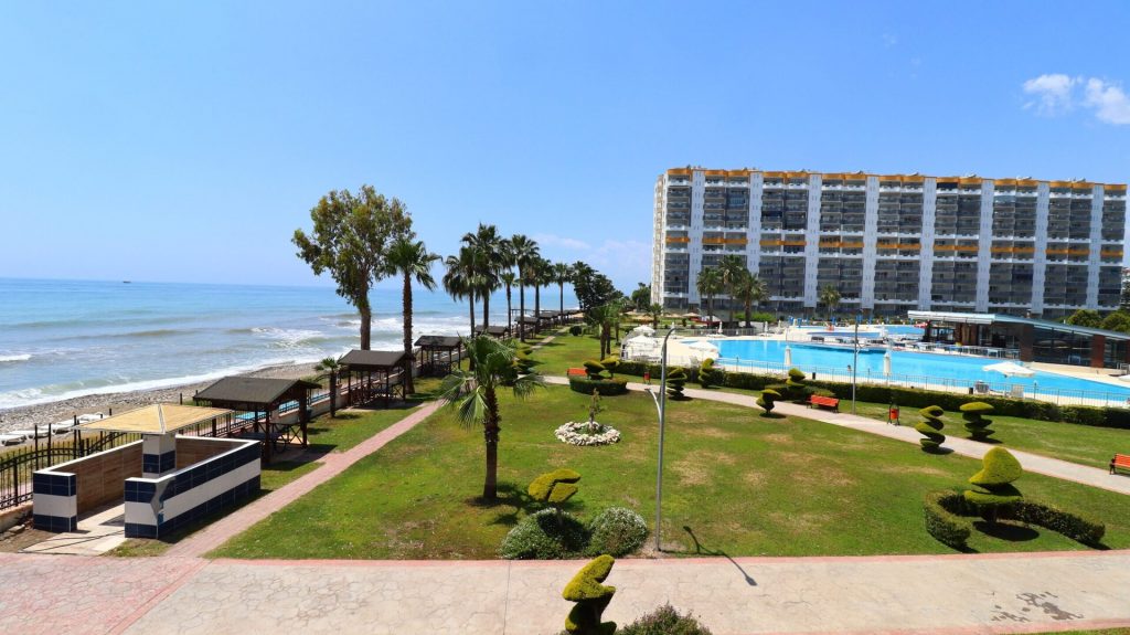 Mersin Erdemli Kargıpınarı Queenaba Sitesi Denize Sıfır Satılık Kafa Daire