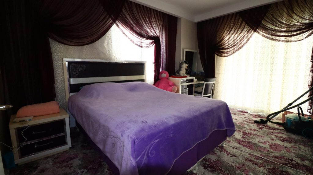 Erdemli Akdeniz Mahallesi Satılık Deniz Manzaralı 3+1 Daire 