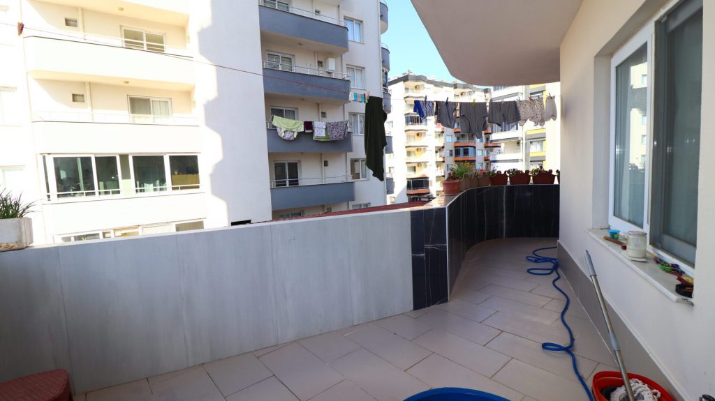 Erdemli Akdeniz Mahallesi Satılık Deniz Manzaralı 3+1 Daire 
