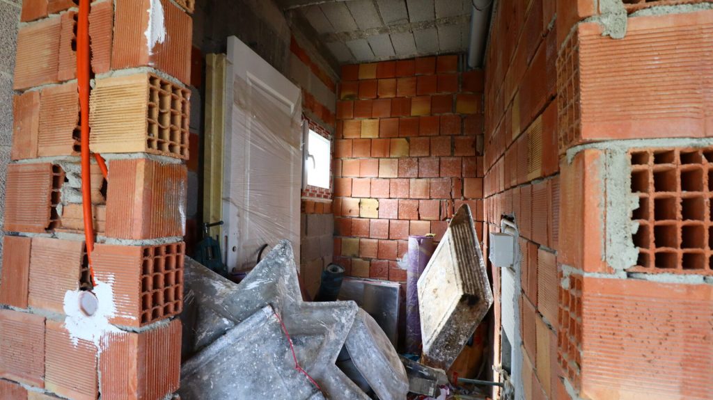 Mersin Erdemli Kargıpınarı  Satılık 5+1 Triplex Villa