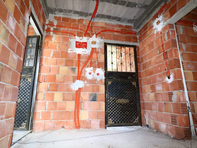 Mersin Erdemli Kargıpınarı  Satılık 5+1 Triplex Villa
