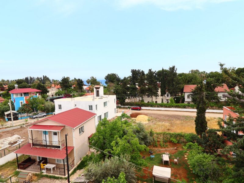 Mersin Erdemli Kargıpınarı  Satılık 5+1 Triplex Villa