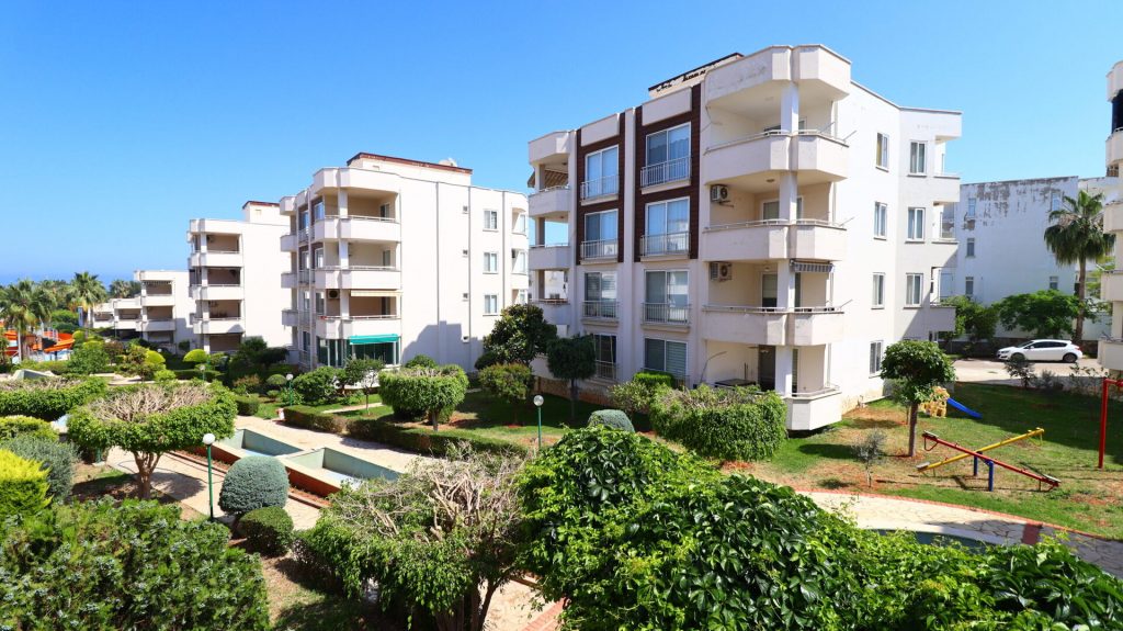 Mersin Erdemli Kumkuyu Altınportakal Sitesi Satılık 3+1 Bakımlı Daire
