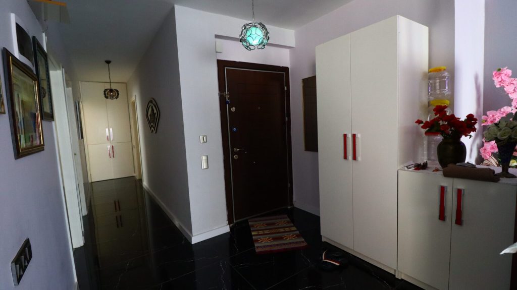 Mersin Erdemli Kumkuyu Altınportakal Sitesi Satılık 3+1 Bakımlı Daire