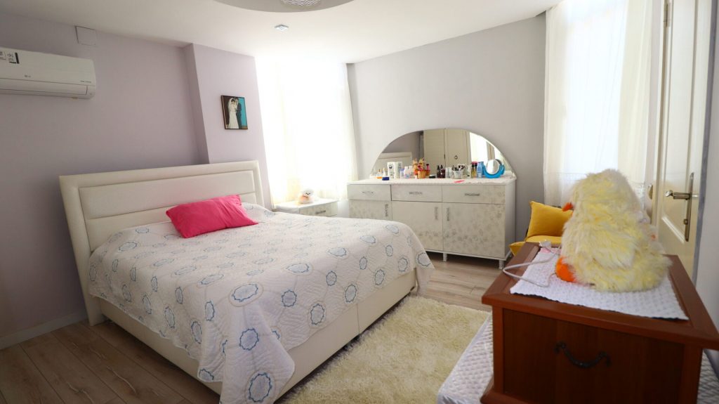Mersin Erdemli Kumkuyu Altınportakal Sitesi Satılık 3+1 Bakımlı Daire