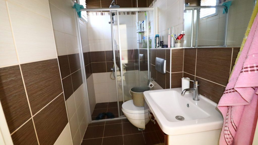 Mersin Erdemli Kumkuyu Altınportakal Sitesi Satılık 3+1 Bakımlı Daire