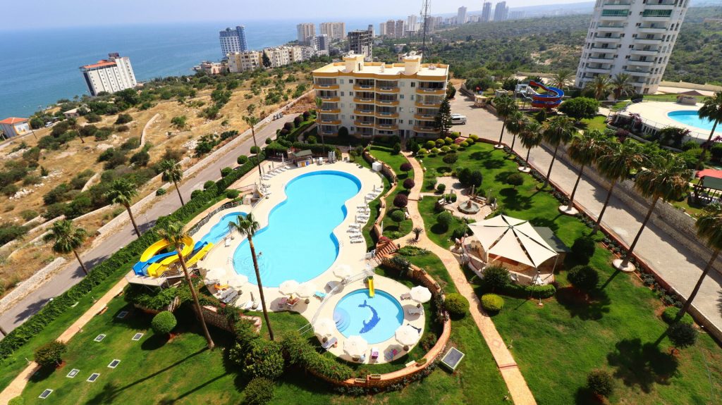 Mersin Erdemli Ayaş Larissa Sitesi Eşyalı Satılık Deniz Manzaralı  3+1 Daire