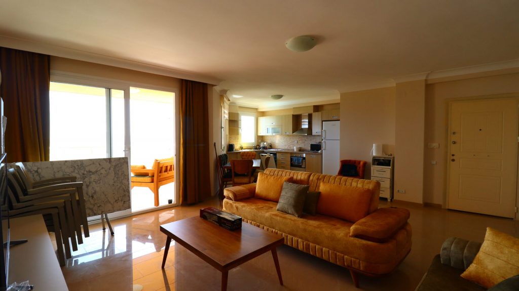 Mersin Erdemli Ayaş Larissa Sitesi Eşyalı Satılık Deniz Manzaralı  3+1 Daire