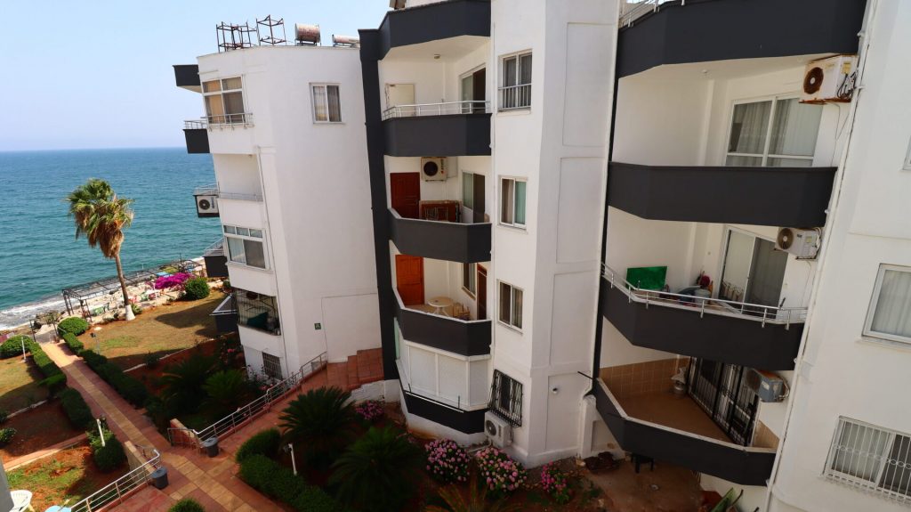 Mersin Erdemli Ayaş Denize Sıfır Uygun Satılık 2+1 Daire