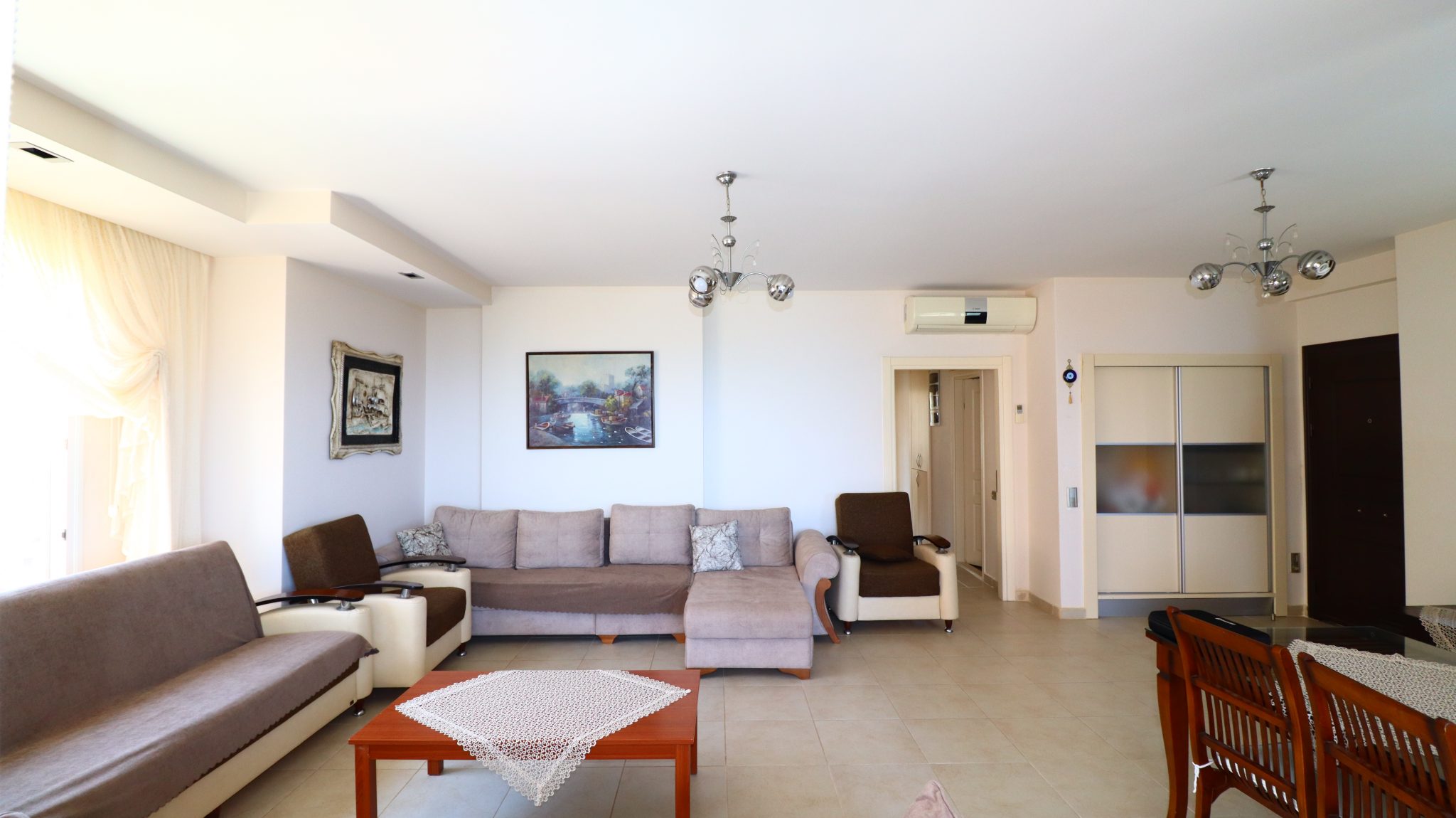 Mersin Erdemli Limonlu Millennium Site   3+1 möblierte Wohnung mit Meerblick zu verkaufen