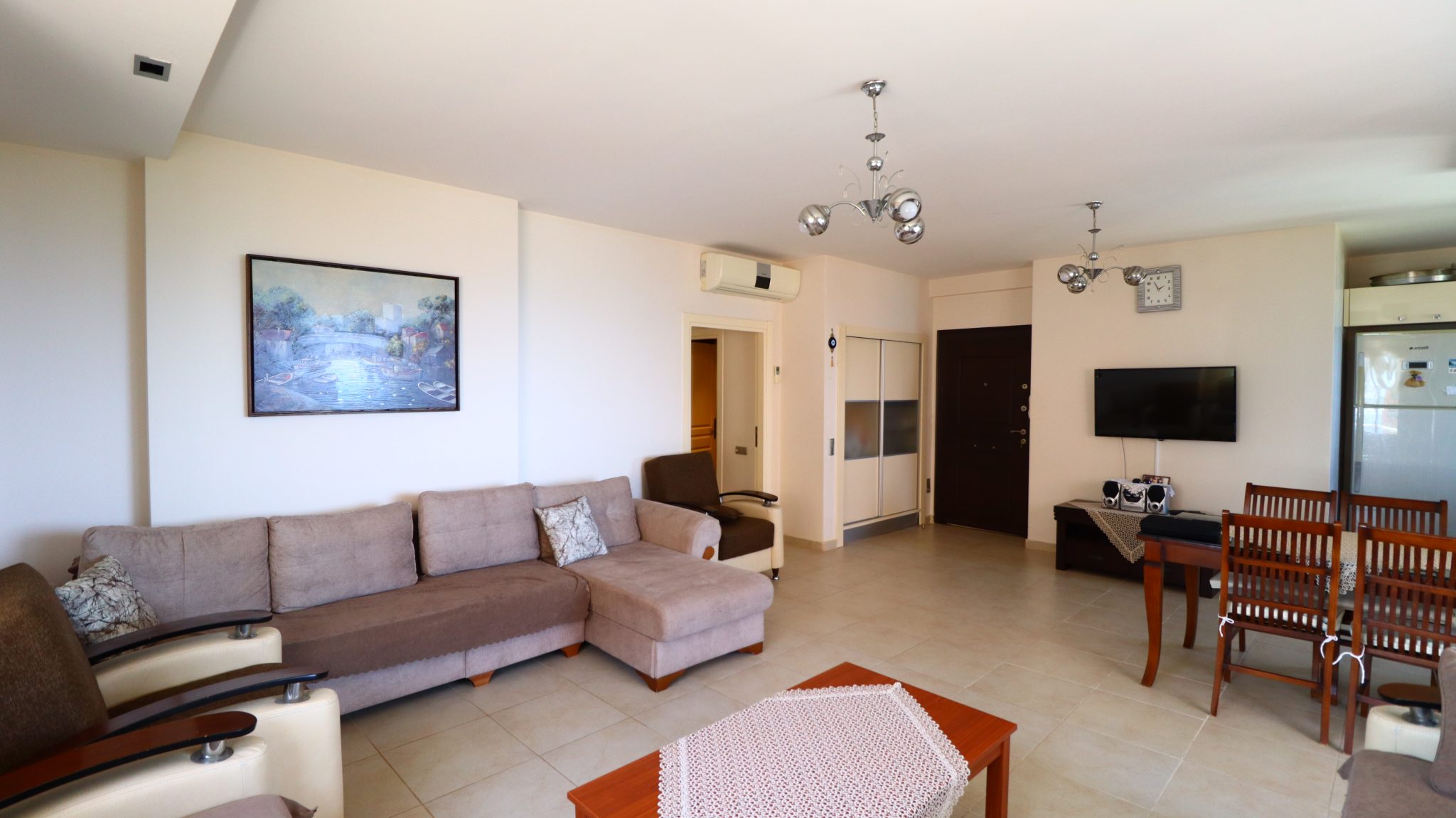 Mersin Erdemli Limonlu Millennium Site   3+1 möblierte Wohnung mit Meerblick zu verkaufen
