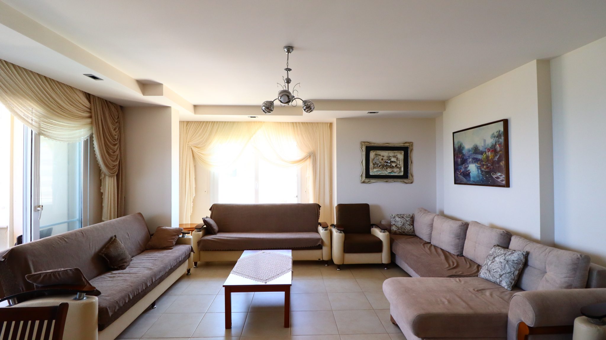 Mersin Erdemli Limonlu Millennium Site   3+1 möblierte Wohnung mit Meerblick zu verkaufen