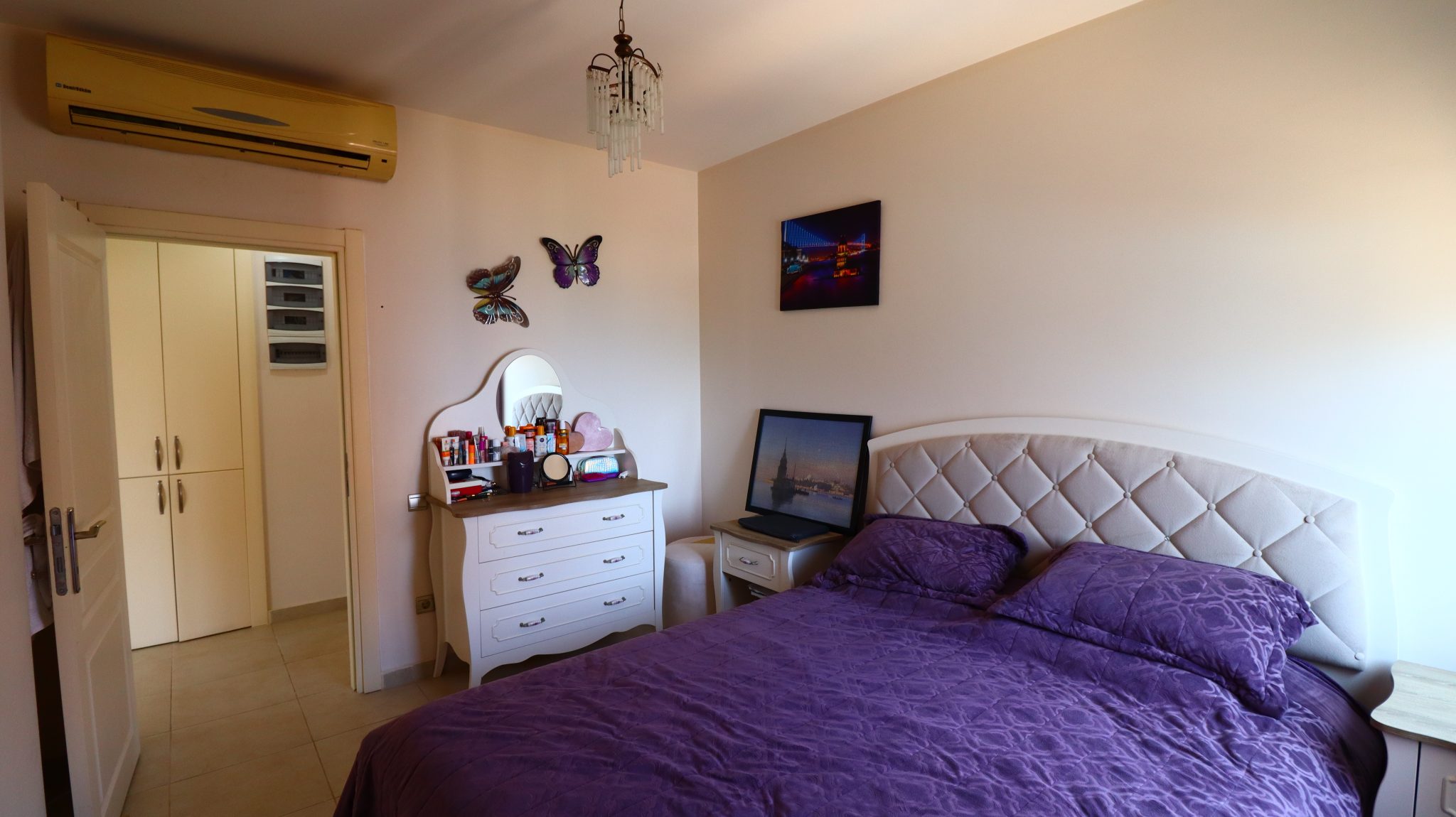 Mersin Erdemli Limonlu Millennium Site   3+1 möblierte Wohnung mit Meerblick zu verkaufen