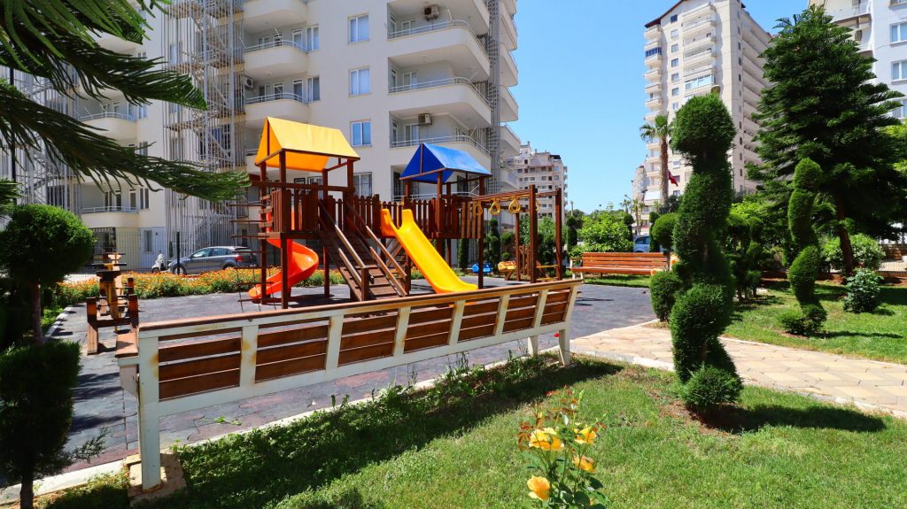Mersin Erdemli Tömük Assa Sitesi Eşyalı Acil Satılık 2+1 Bakımlı Daire